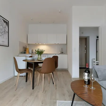 Elite Podbielanska Center Апартаменты Гданьск